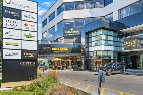 120 7 Avenue Ne, Calgary, AB - Outdoor