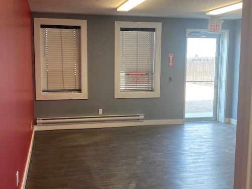 1909,1911 19 Avenue, Wainwright, AB 