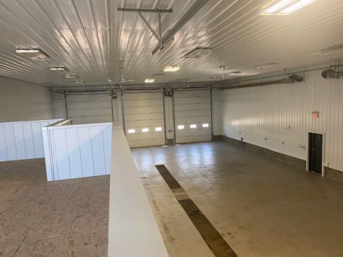 1909,1911 19 Avenue, Wainwright, AB 