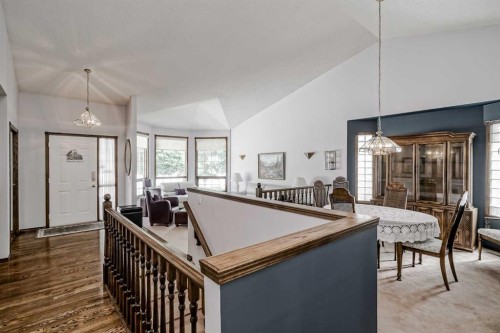 14319 Evergreen Street Sw, Calgary, AB - Indoor