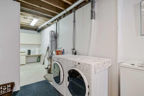 14319 Evergreen Street Sw, Calgary, AB - Indoor Photo Showing Laundry Room
