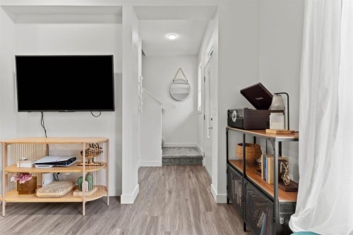 1402-100 Walgrove Court Se, Calgary, AB - Indoor Photo Showing Other Room