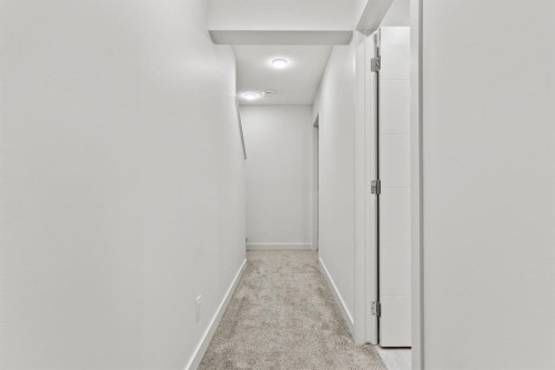 1402-100 Walgrove Court Se, Calgary, AB - Indoor Photo Showing Other Room