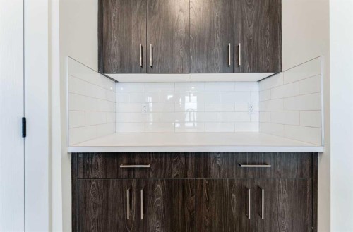 1921 Mccaskill Drive, Crossfield, AB - Indoor