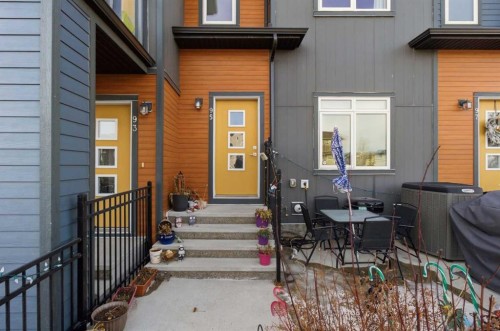 95 Sage Bluff Gate Nw, Calgary, AB - Outdoor With Exterior