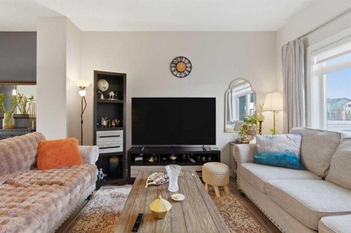 95 Sage Bluff Gate Nw, Calgary, AB - Indoor Photo Showing Living Room