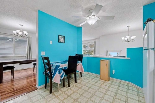 29 Erin Green Way Se, Calgary, AB - Indoor