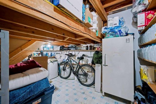 29 Erin Green Way Se, Calgary, AB - Indoor