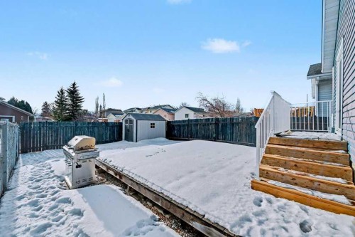 29 Erin Green Way Se, Calgary, AB - Outdoor