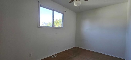 3431 30A Avenue Se, Calgary, AB 