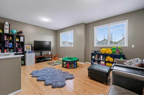 19 Copperfield Crescent Se, Calgary, AB - Indoor