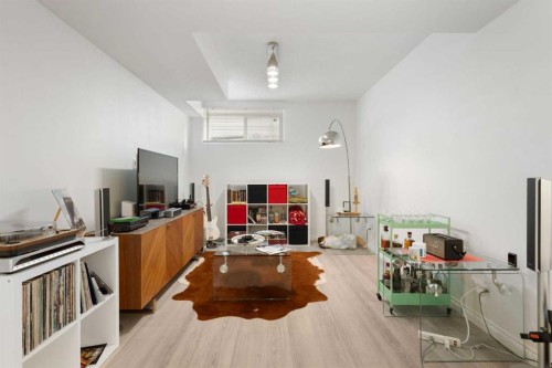 47 Copperstone Mews Se, Calgary, AB - Indoor