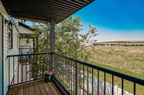 313 Copperpond Landing Se, Calgary, AB - Outdoor