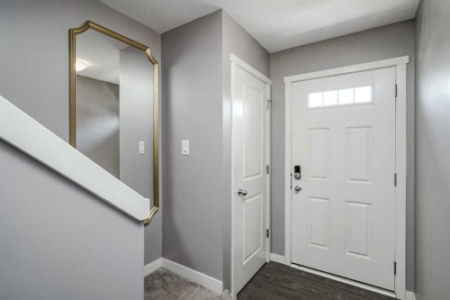 313 Copperpond Landing Se, Calgary, AB - Indoor Photo Showing Other Room