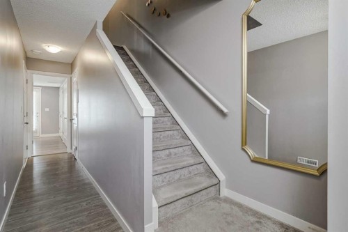 313 Copperpond Landing Se, Calgary, AB - Indoor Photo Showing Other Room