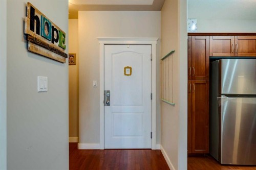 534-10 Discovery Ridge Close Sw, Calgary, AB - Indoor
