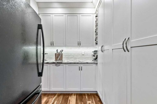 73 Evanspark Way Nw, Calgary, AB - Indoor Photo Showing Kitchen