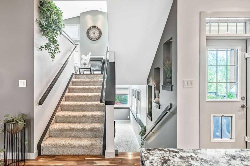 73 Evanspark Way Nw, Calgary, AB - Indoor Photo Showing Other Room