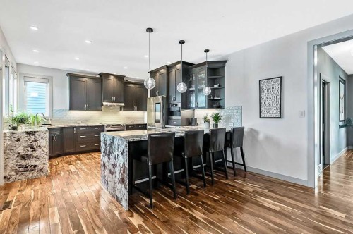 73 Evanspark Way Nw, Calgary, AB - Indoor Photo Showing Kitchen With Upgraded Kitchen