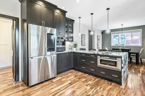 73 Evanspark Way Nw, Calgary, AB - Indoor Photo Showing Kitchen With Upgraded Kitchen