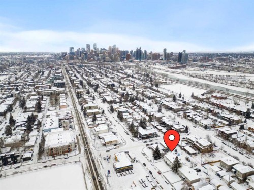 2209 Westmount Road Nw, Calgary, AB - Outdoor With View