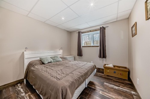 3 Kaylee Crescent, White Sands, AB - Indoor Photo Showing Bedroom