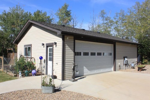 3 Kaylee Crescent, White Sands, AB - Outdoor With Exterior