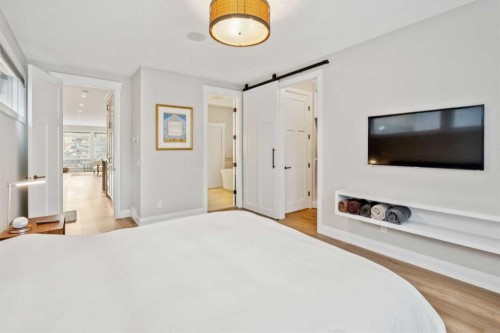 1636 Acton Avenue Sw, Calgary, AB - Indoor Photo Showing Bedroom