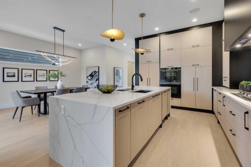 336 Normandy Drive Sw, Calgary, AB - Indoor Photo Showing Kitchen With Upgraded Kitchen