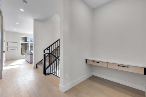 336 Normandy Drive Sw, Calgary, AB - Indoor Photo Showing Other Room