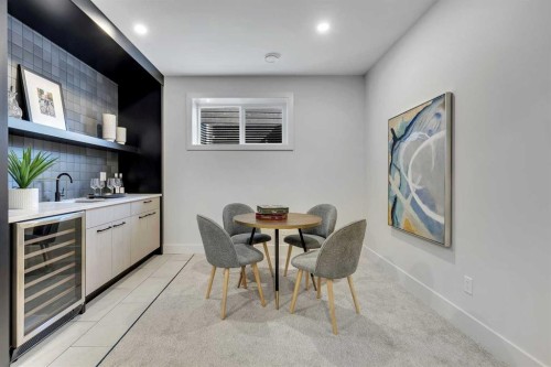 336 Normandy Drive Sw, Calgary, AB - Indoor