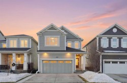 353 Windrow Crescent SW Airdrie, AB T4B 4K3