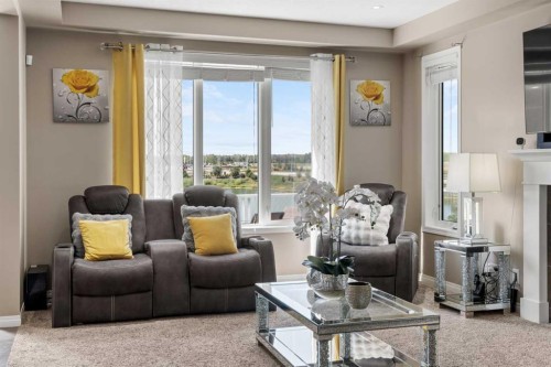 353 Windrow Crescent Sw, Airdrie, AB - Indoor Photo Showing Living Room