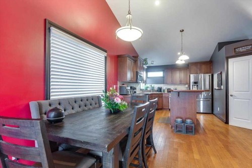 114 Jenner Crescent, Red Deer, AB - Indoor Photo Showing Dining Room