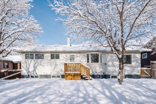 1571 Windsor Street Nw, Calgary, AB - Outdoor