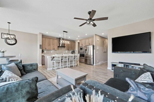 13 Cranbrook Cove Se, Calgary, AB - Indoor Photo Showing Living Room