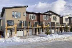 104-1330 1st Avenue  Canmore, AB T1W 1M4