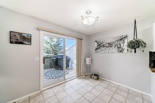 8-122 Bow Ridge Crescent, Cochrane, AB - Indoor Photo Showing Other Room