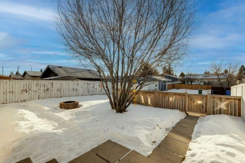 5423 Madigan Drive Ne, Calgary, AB - Outdoor