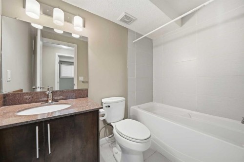 30 Falmere Way Ne, Calgary, AB - Indoor Photo Showing Bathroom