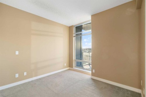 1503-215 13 Avenue Sw, Calgary, AB - Indoor Photo Showing Other Room