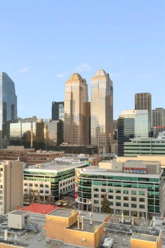 1503-215 13 Avenue Sw, Calgary, AB - Outdoor With View