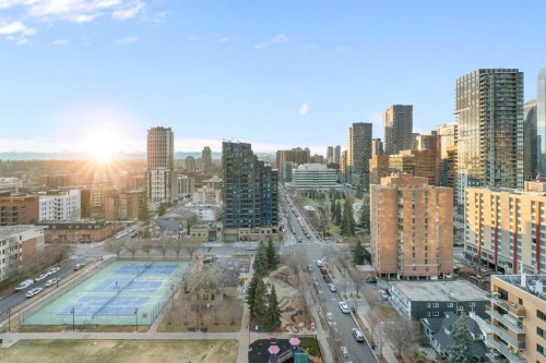 1503-215 13 Avenue Sw, Calgary, AB - Outdoor With View