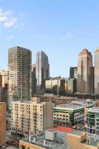 1503-215 13 Avenue Sw, Calgary, AB - Outdoor With Facade