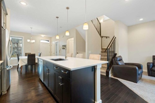 13 Marquis Place Se, Calgary, AB - Indoor Photo Showing Kitchen With Upgraded Kitchen