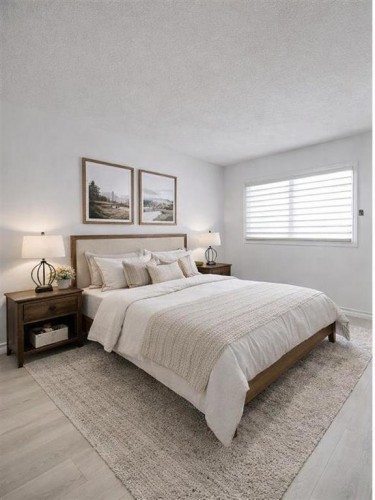 432 129 Avenue Se, Calgary, AB - Indoor Photo Showing Bedroom
