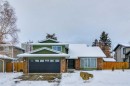 432 129 Avenue Se, Calgary, AB  - Outdoor With Facade 