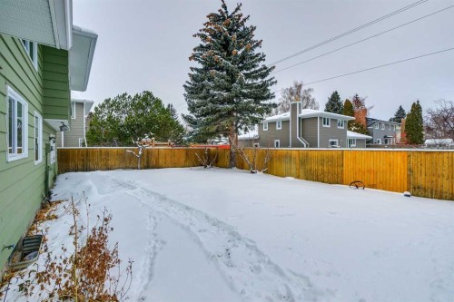 432 129 Avenue Se, Calgary, AB - Outdoor