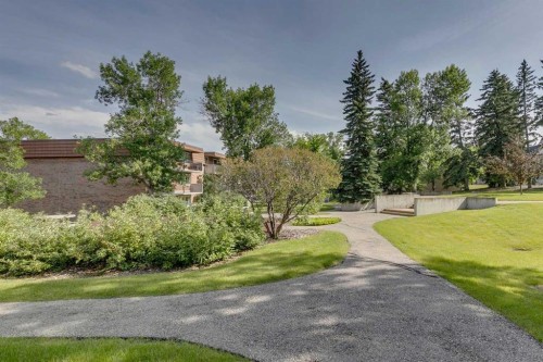 35B-231 Heritage Drive Se, Calgary, AB - Outdoor