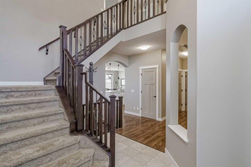 60 Sheep River Heights, Okotoks, AB - Indoor Photo Showing Other Room